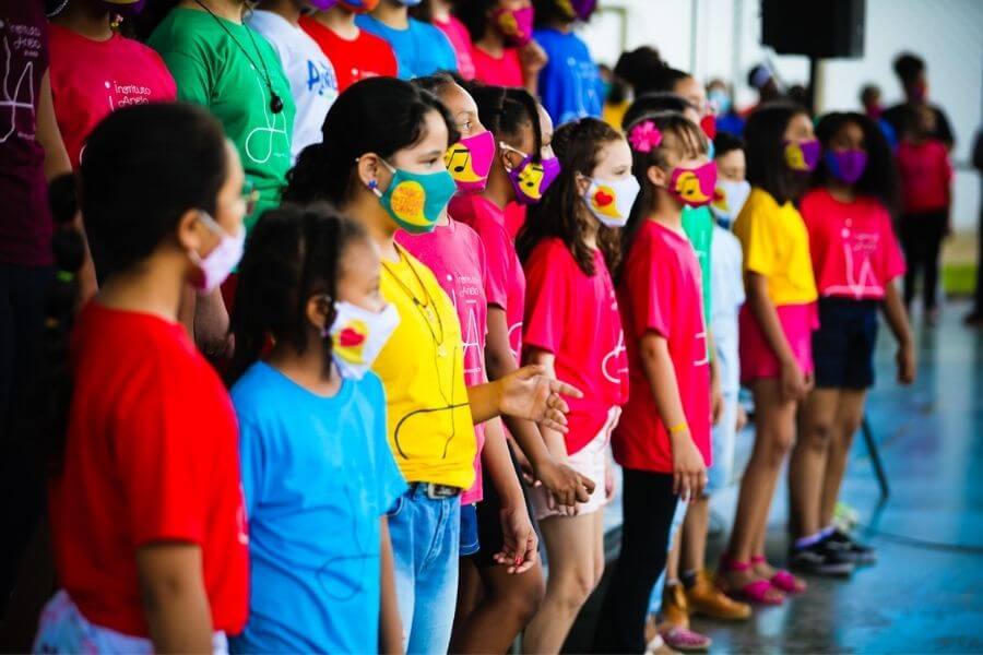 Conselho da Criança e do Adolescente recebe Diploma de Honra ao Mérito